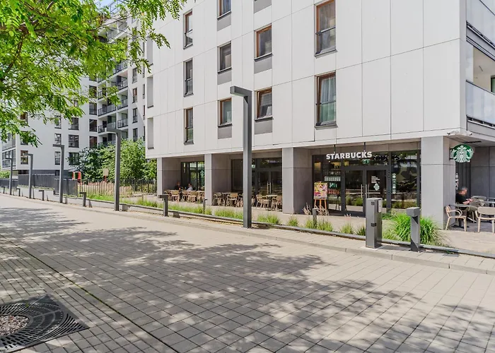 Premium Apartments In The Center Of Warsaw With Free Parking & Balcony