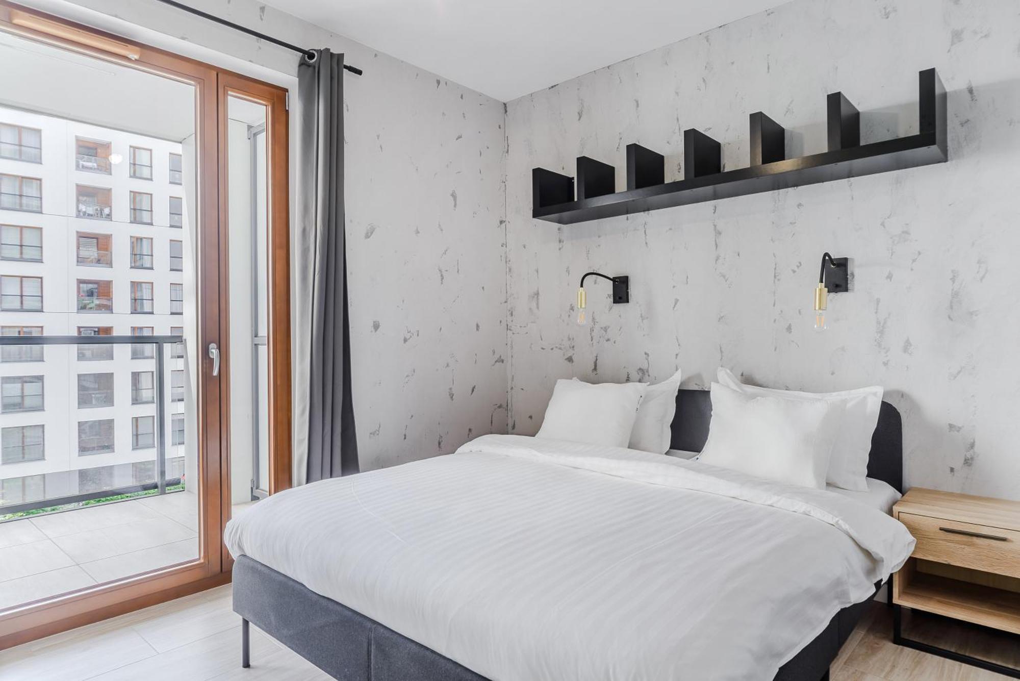 Premium In The Center Of With Free Parking & Balcony Warsaw